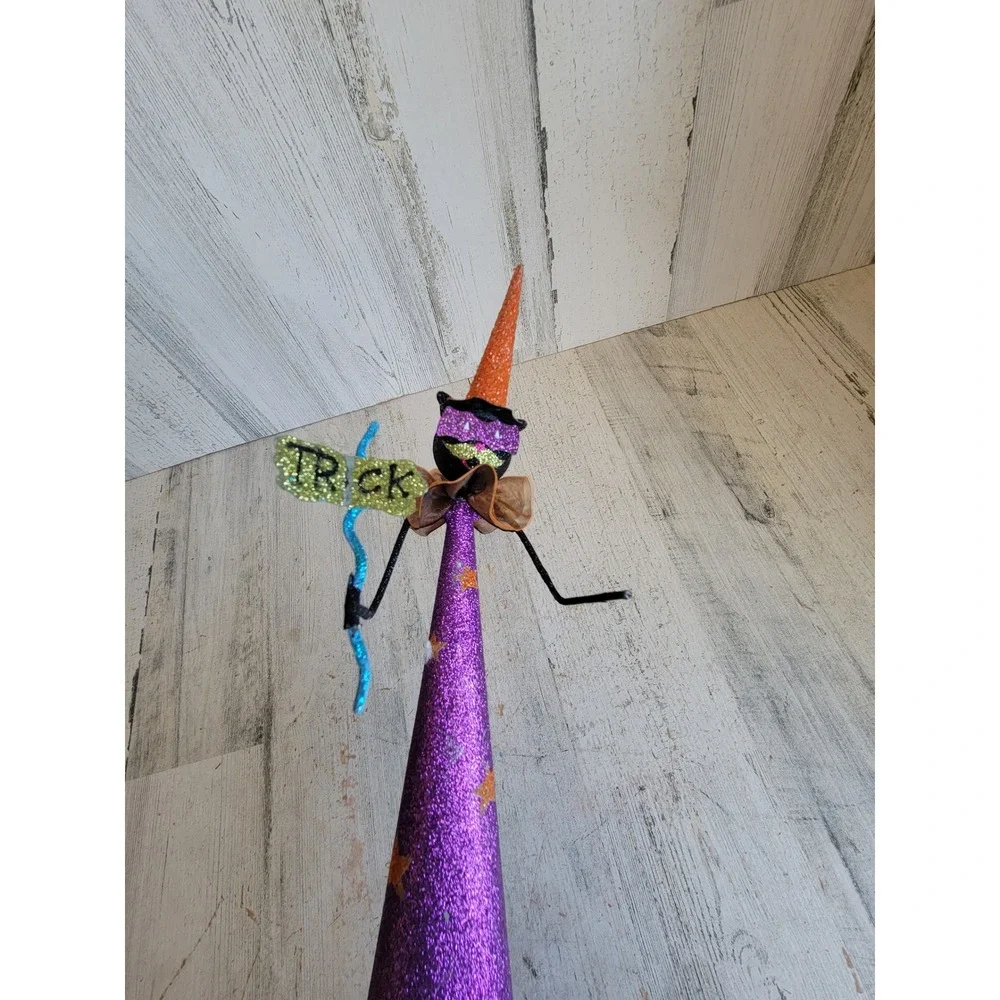 Pier 1 Halloween cat treat glitter witch unique star home decor figure